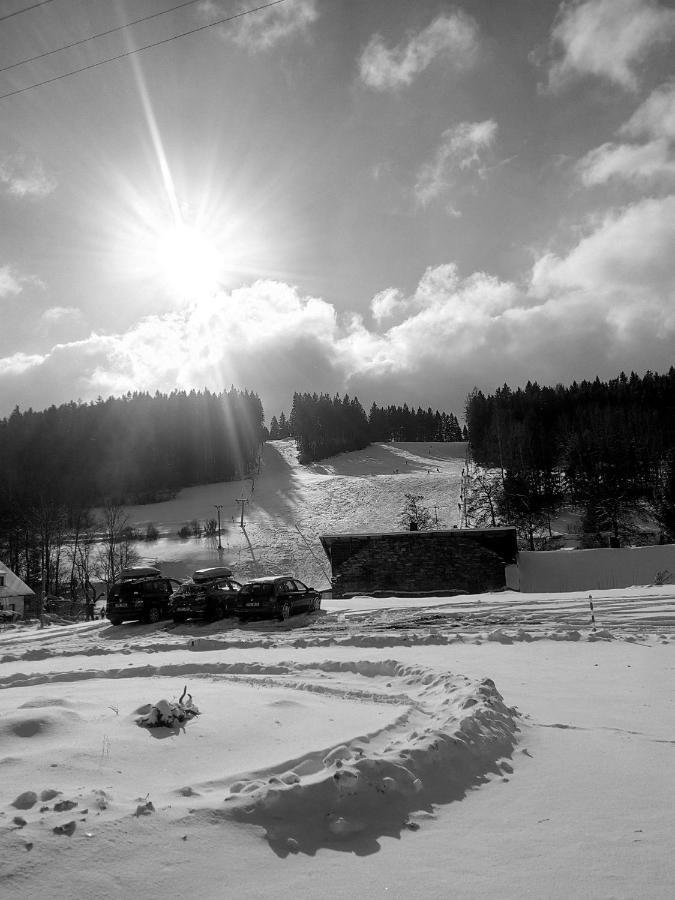 Czech Lodge Stara Ves Екстер'єр фото
